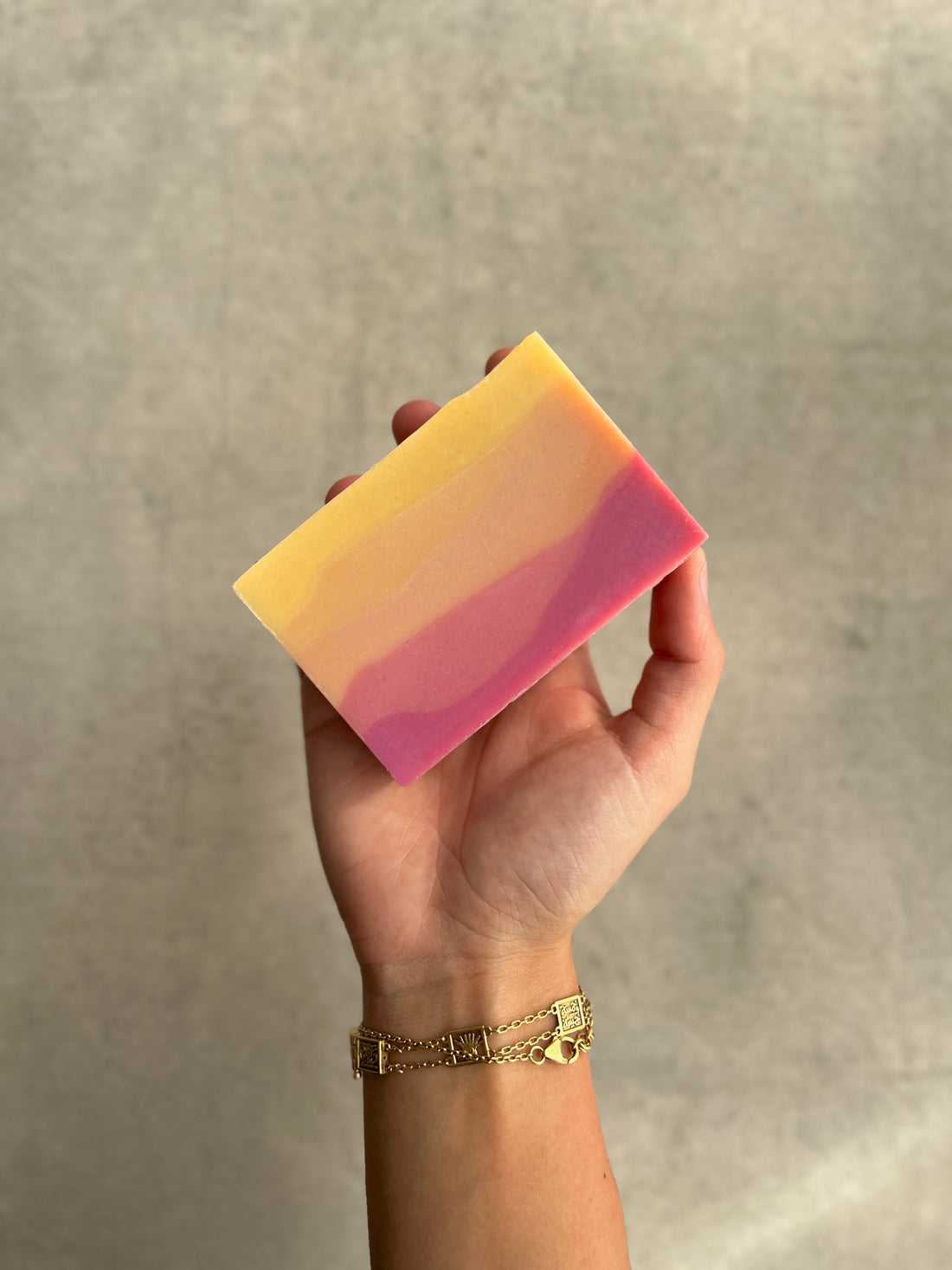 Sunset Acne Bar